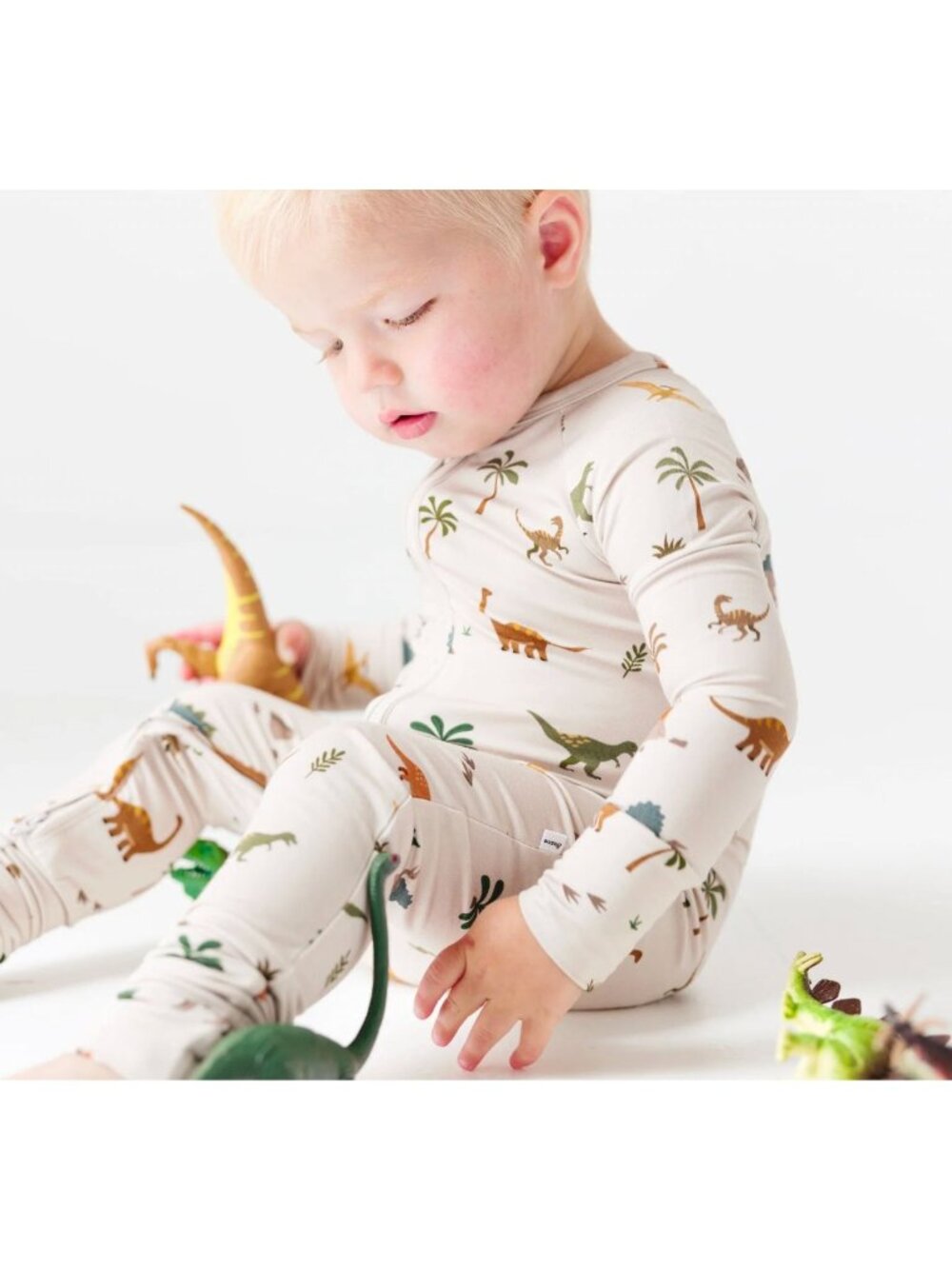 Brave Little Ones Dinosaur Baby Pajamas 12-18M Bamboo Soft Stretchy Zip flip fee